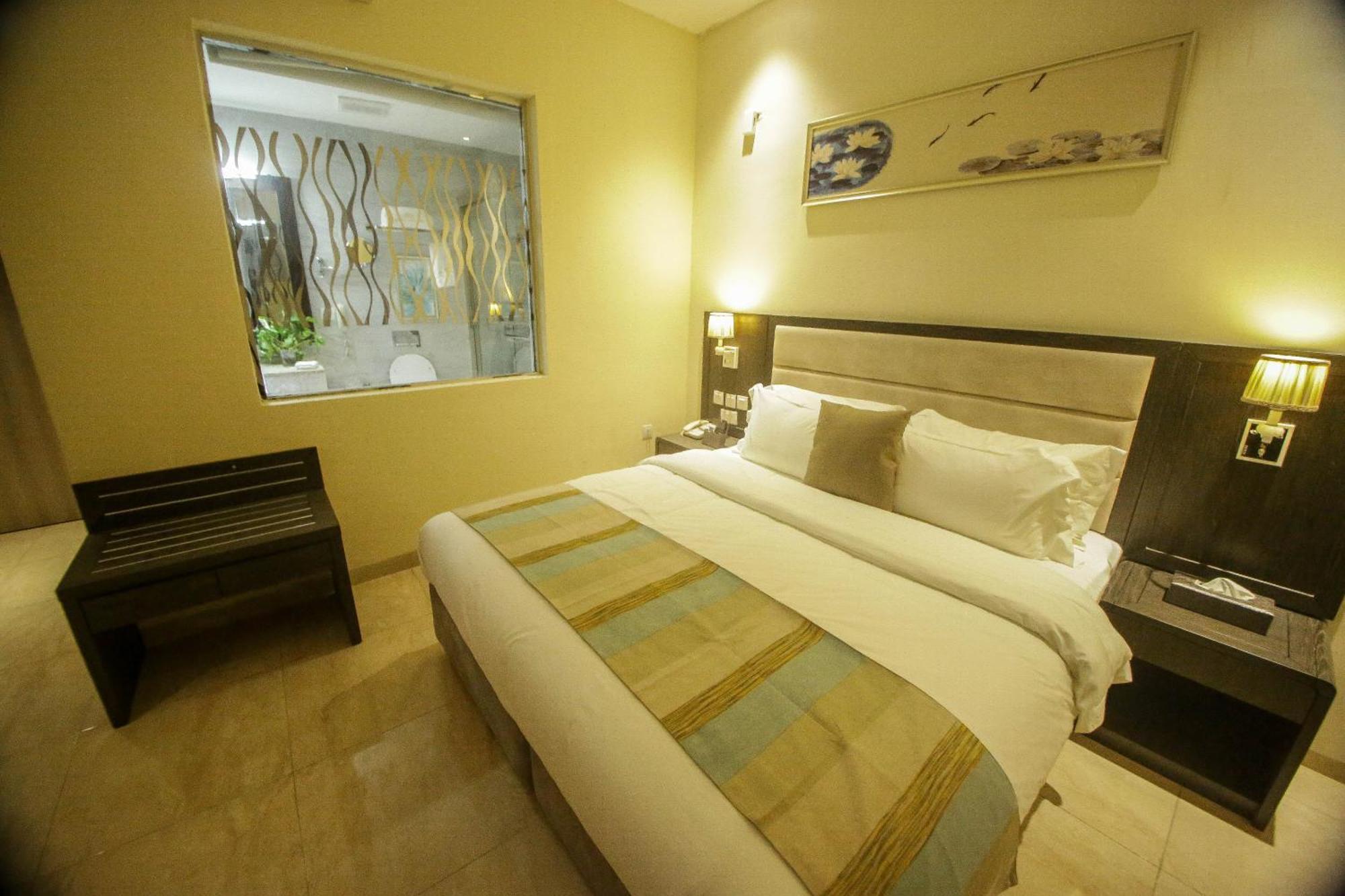 Perfecto La Villa Hotel And Suites ラゴス エクステリア 写真